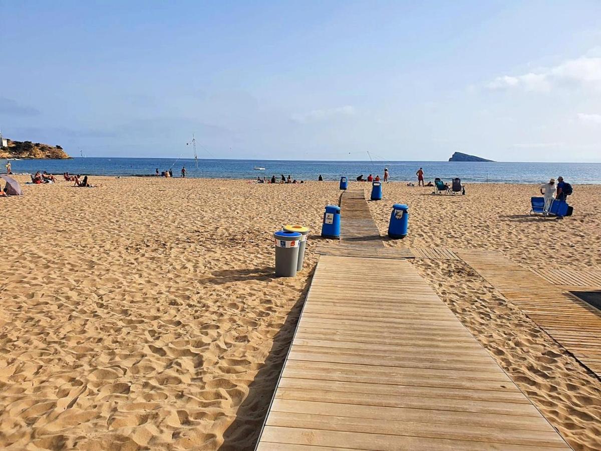 First Line Apartment With 3 Bedrooms And Seaviews Benidorm Luaran gambar
