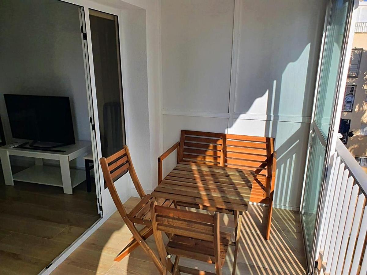 First Line Apartment With 3 Bedrooms And Seaviews Benidorm Luaran gambar